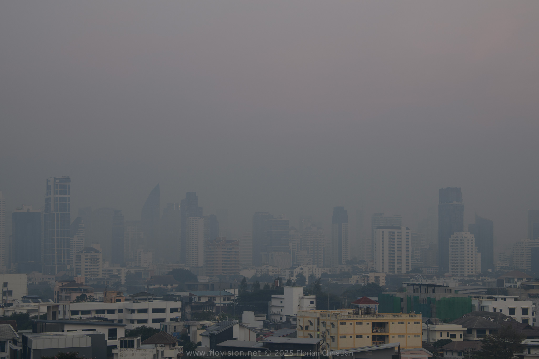 12-Feb 6:24 AQI ~165