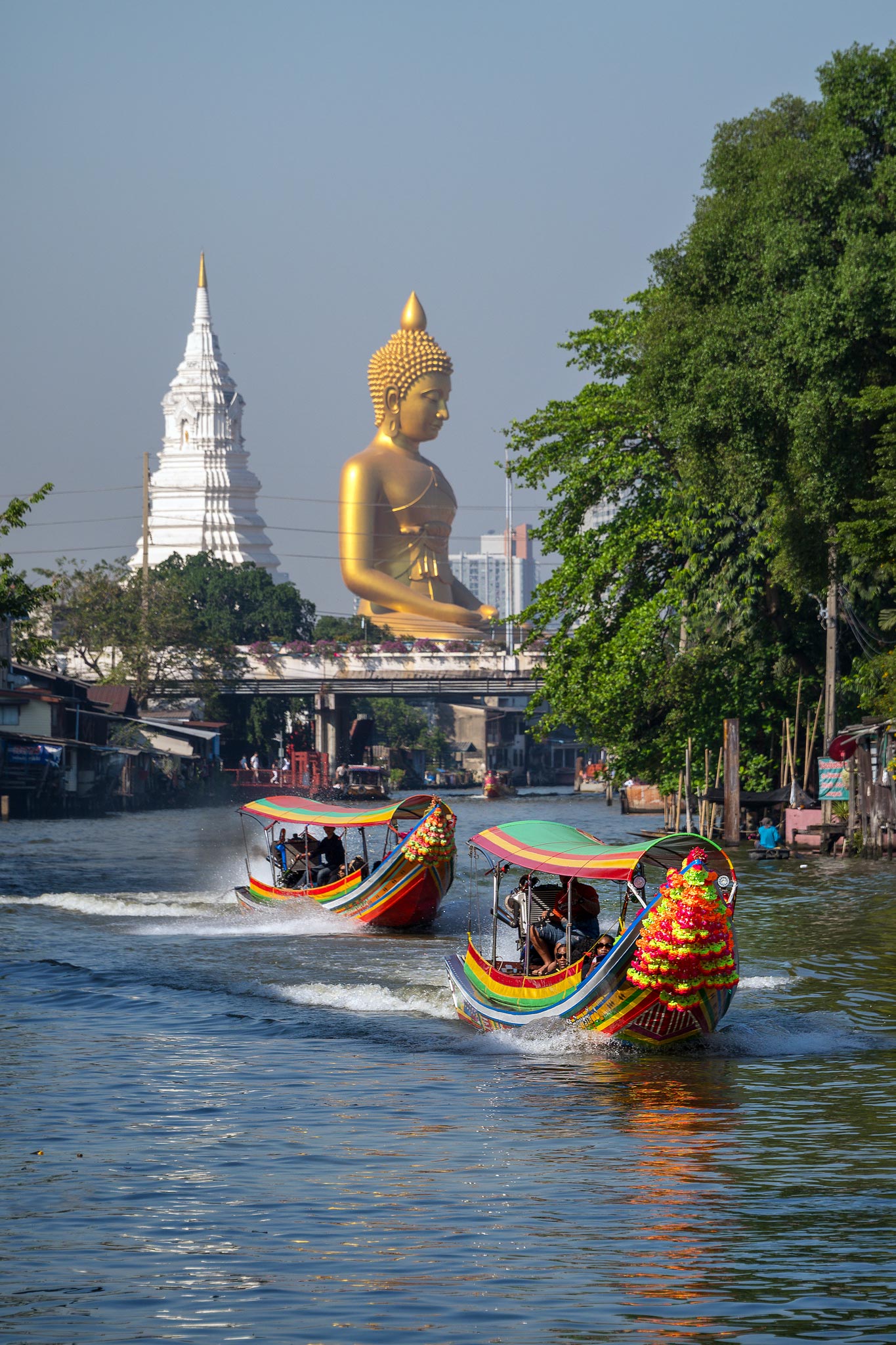 Sunny morning in Bangkok